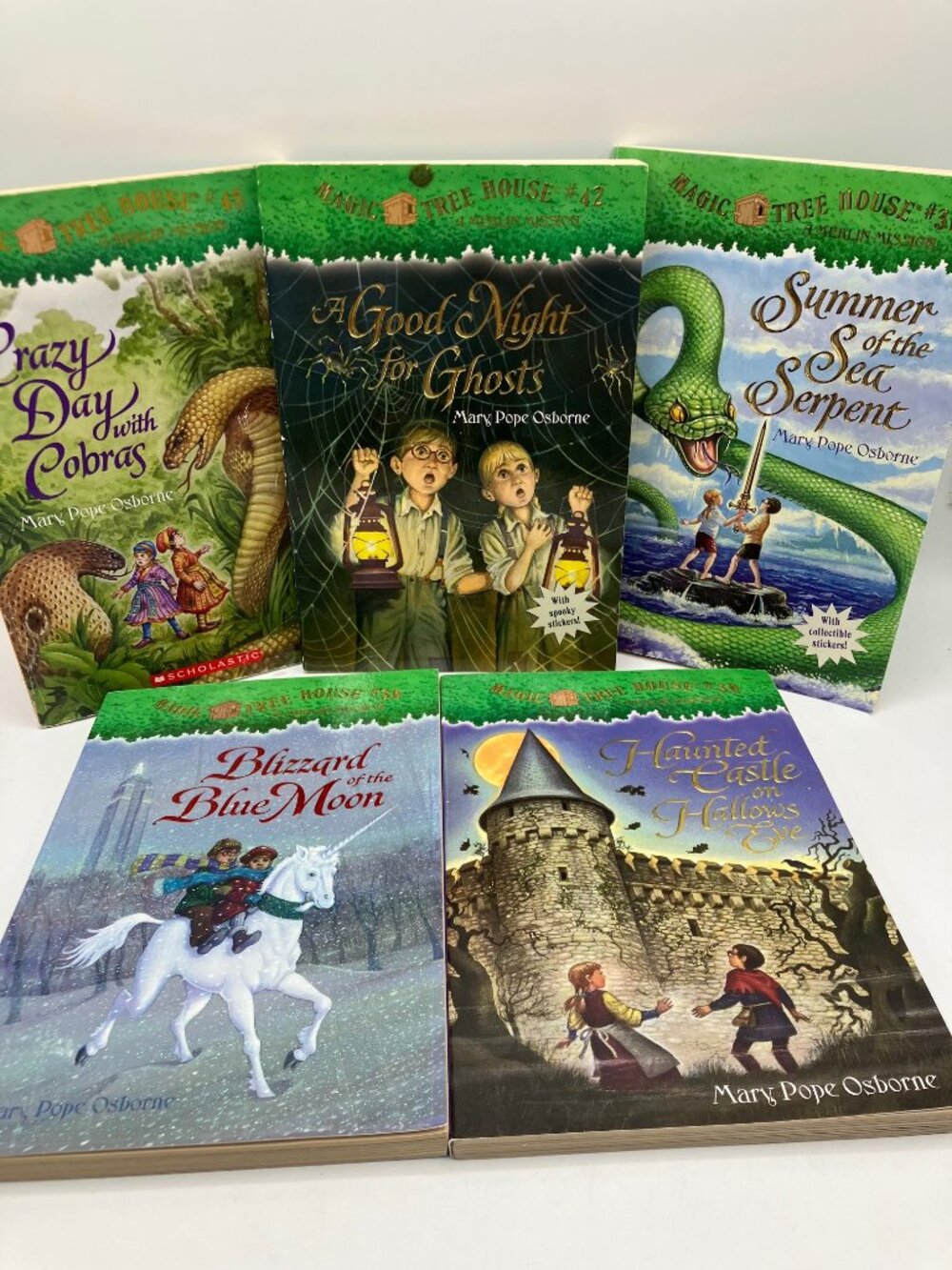 Five Magic Treehouse Books Scholastic Merlins Mission Good Condition